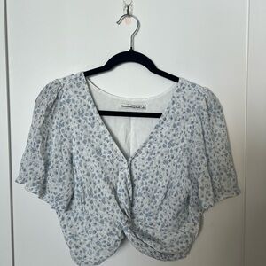 Abercrombie & Fitch Blue Floral Women's Top